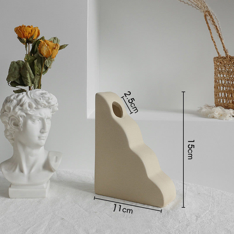 Vase en céramique mate Nesty - Style nordique pour fleurs séchées (vue 5)