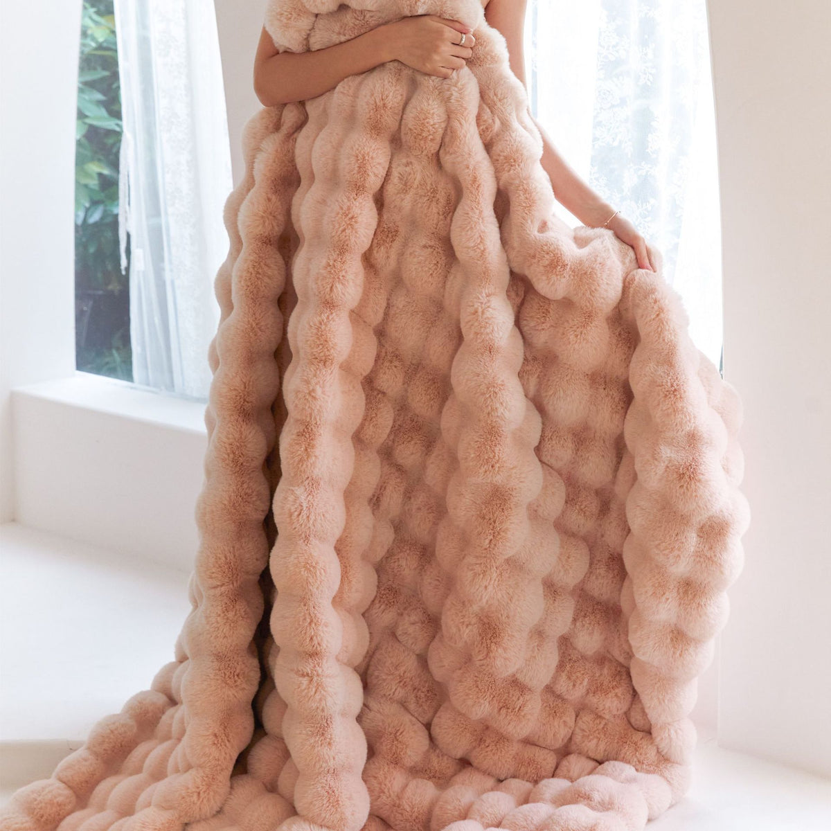 Plaid en velours rabbit Nesty - Couverture moelleuse - Tons doux (vue 15)