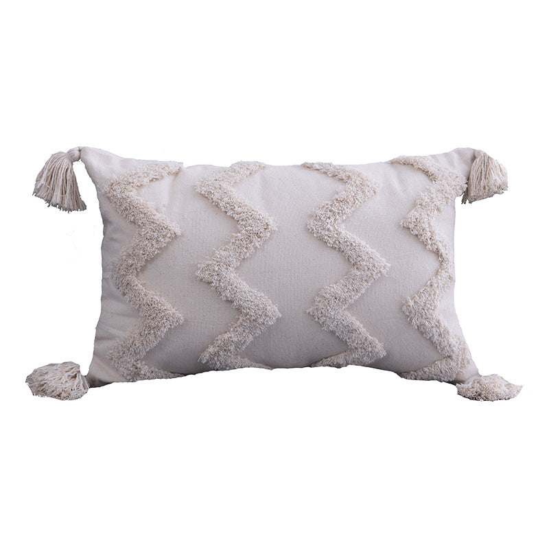 Housse de coussin en lin et coton Nesty - Motif chevrons en relief, pompons aux quatre coins