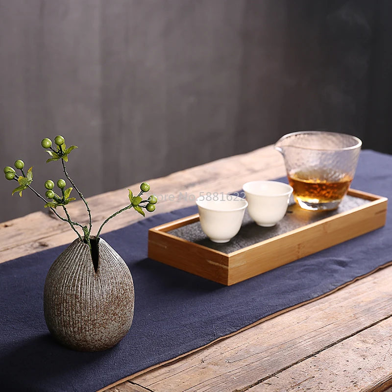 Petit vase en céramique esprit zen, style japonisant - Nesty (vue 3)