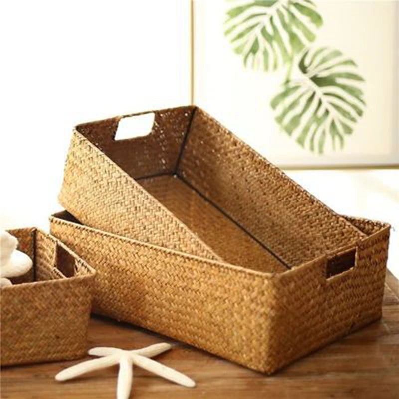 Panier tressé en fibre naturelle Nesty - Trois tailles empilées avec étoile de mer