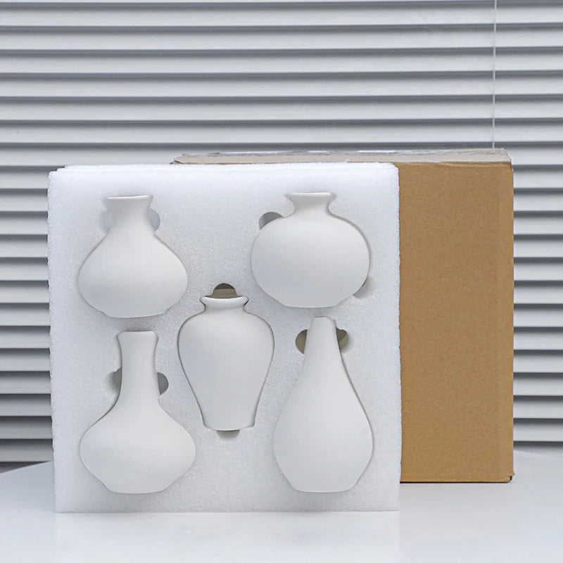 Lot de 5 vases en céramique noire mate, style minimaliste - Nesty (vue 8)
