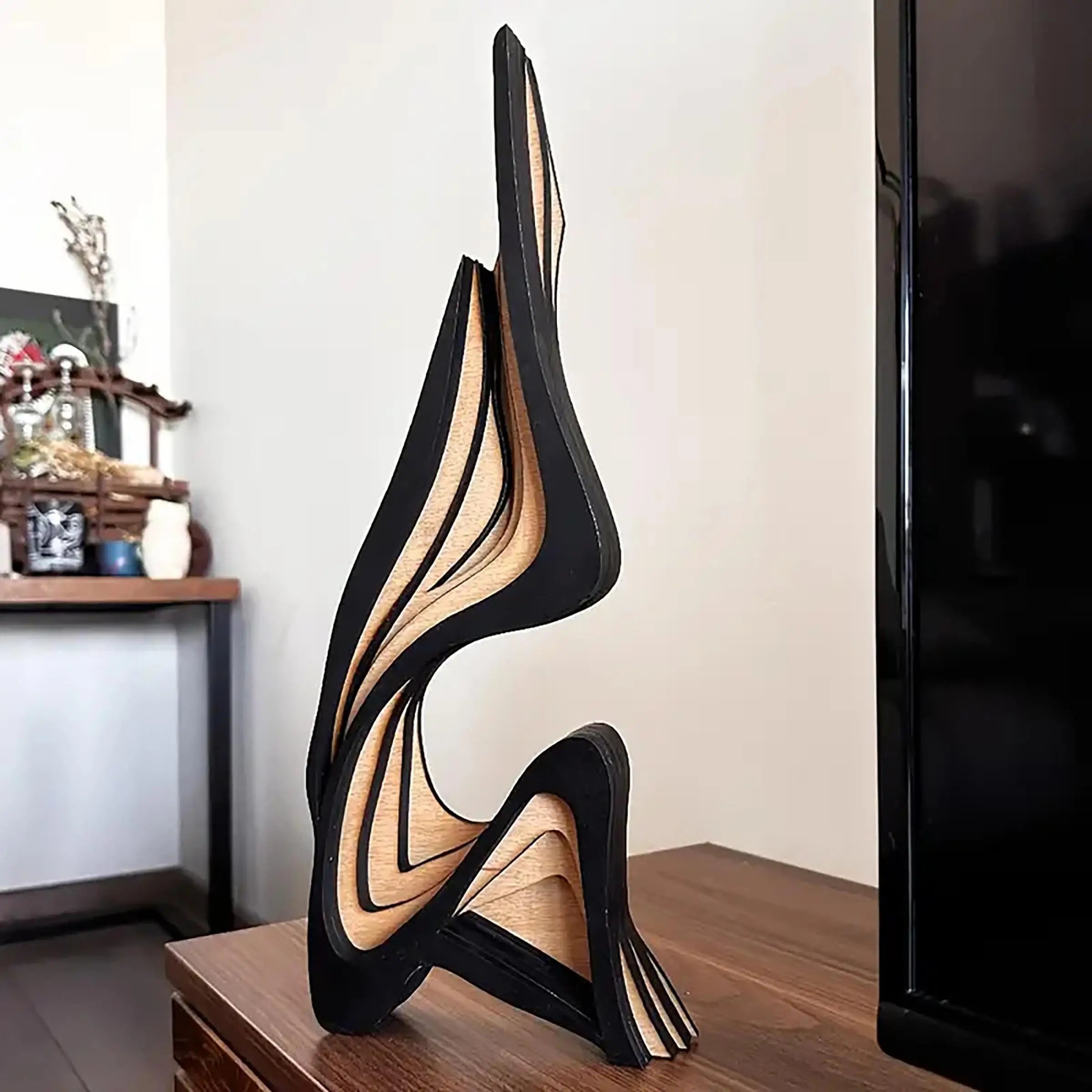 Sculpture en bois — forme irrégulière sculptée - Nesty (vue 1)