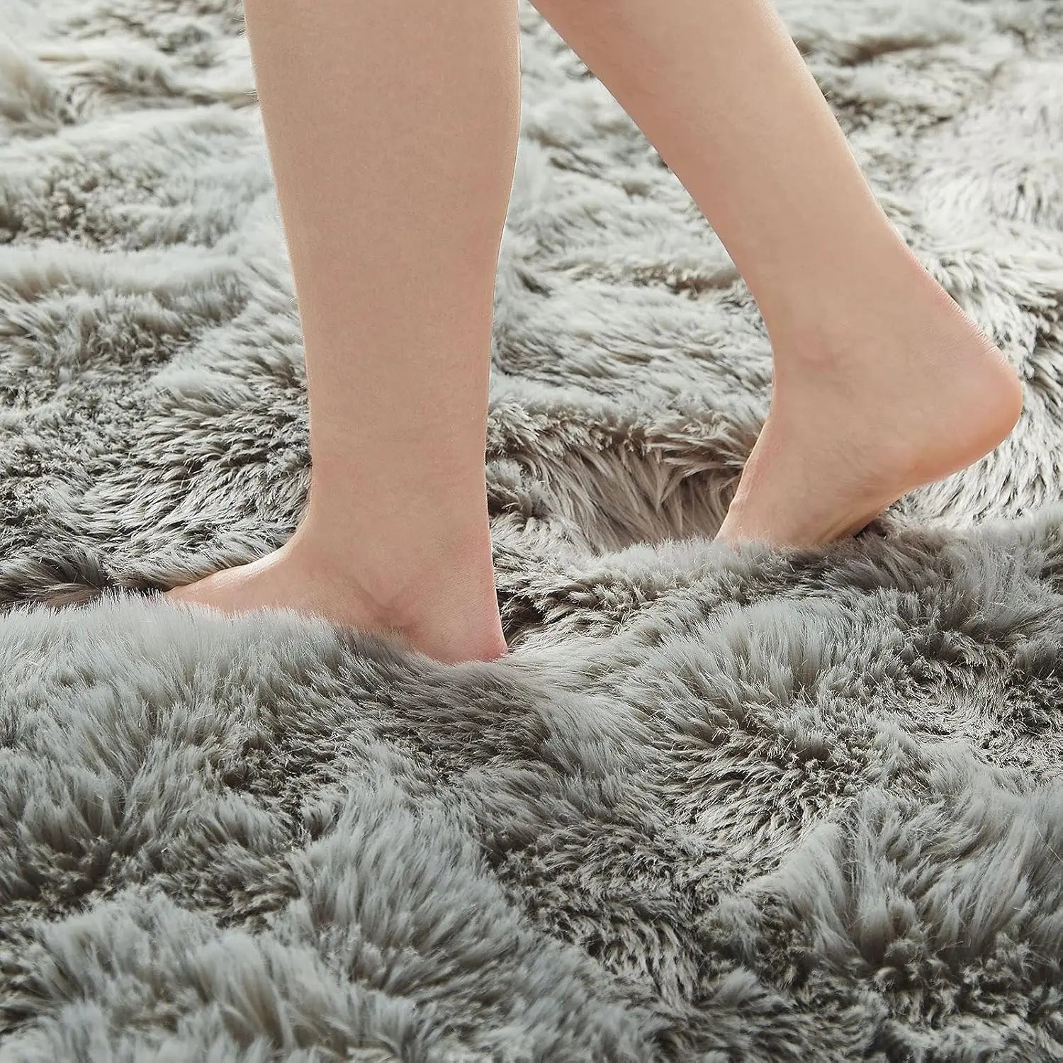 Tapis en fausse fourrure moelleuse Nesty - 60x90 cm (vue 5)