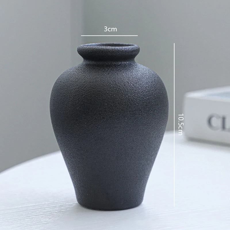 Lot de 5 vases en céramique noire mate, style minimaliste - Nesty (vue 3)