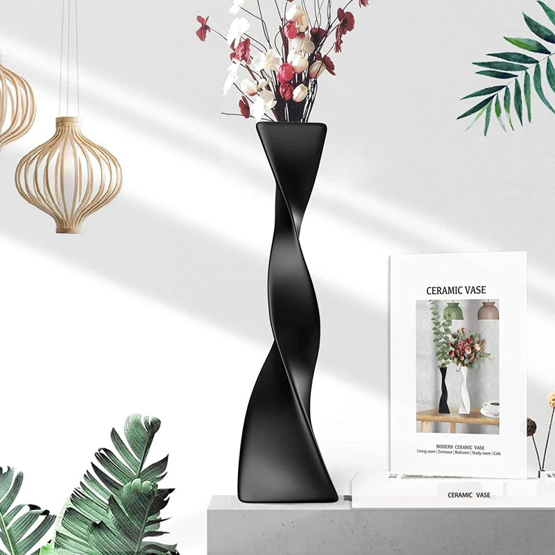 Vase céramique haut et torsadé — silhouette nordique (vue 6) - Nesty