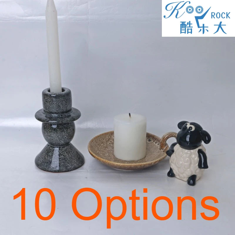 Bougeoir en céramique vieillie Nesty - Bougeoir effet vieilli gris-bleu avec bougie conique et coupelle glaçurée brun-beige avec bougie pilier, figurine mouton en céramique