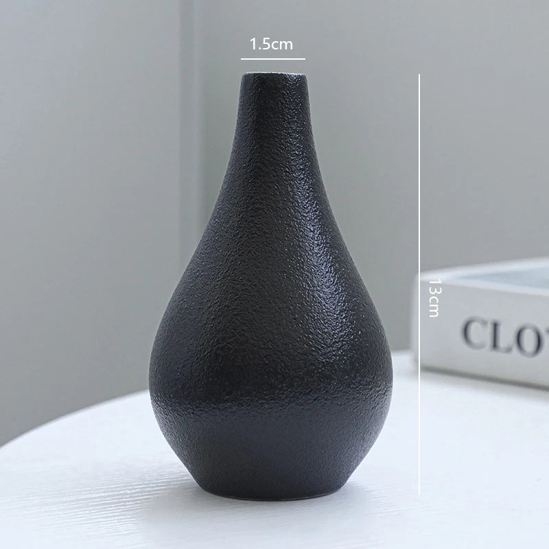 Lot de 5 vases en céramique noire mate, style minimaliste - Nesty (vue 5)