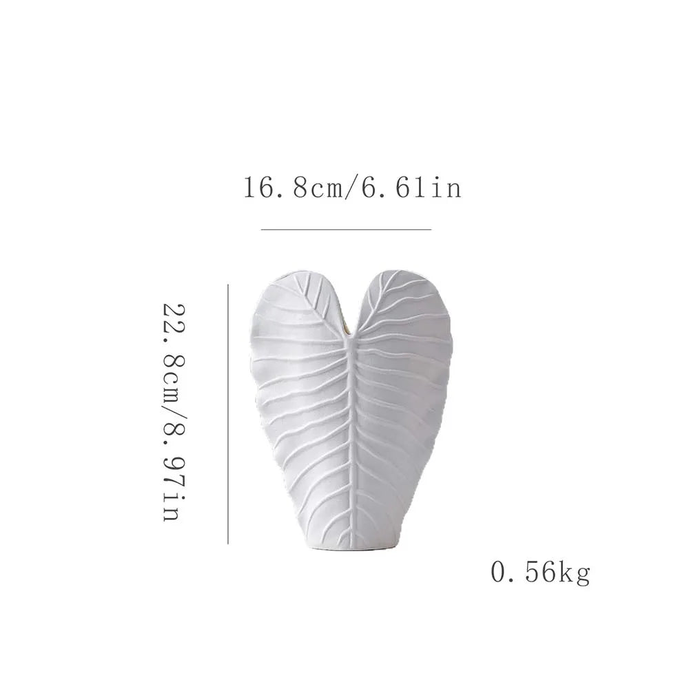 Vase en porcelaine texturé feuille cœur, finition mate (vue 7) - Nesty