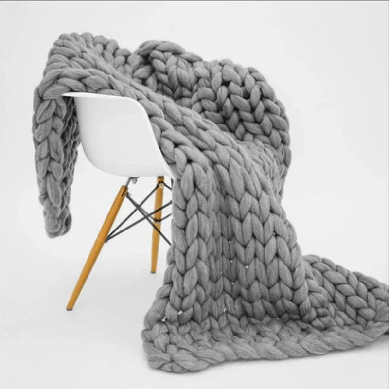 Plaid tricoté gros grain façon laine, cadeau chaleureux - Nesty (vue 1)