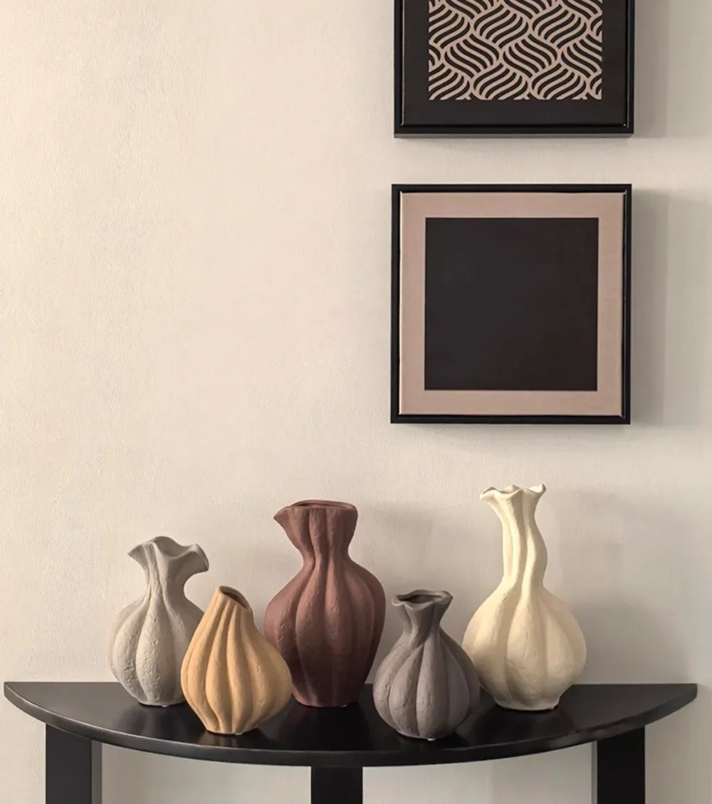 Vase en céramique irrégulier, esprit wabi-sabi, fait main (vue 5) - Nesty