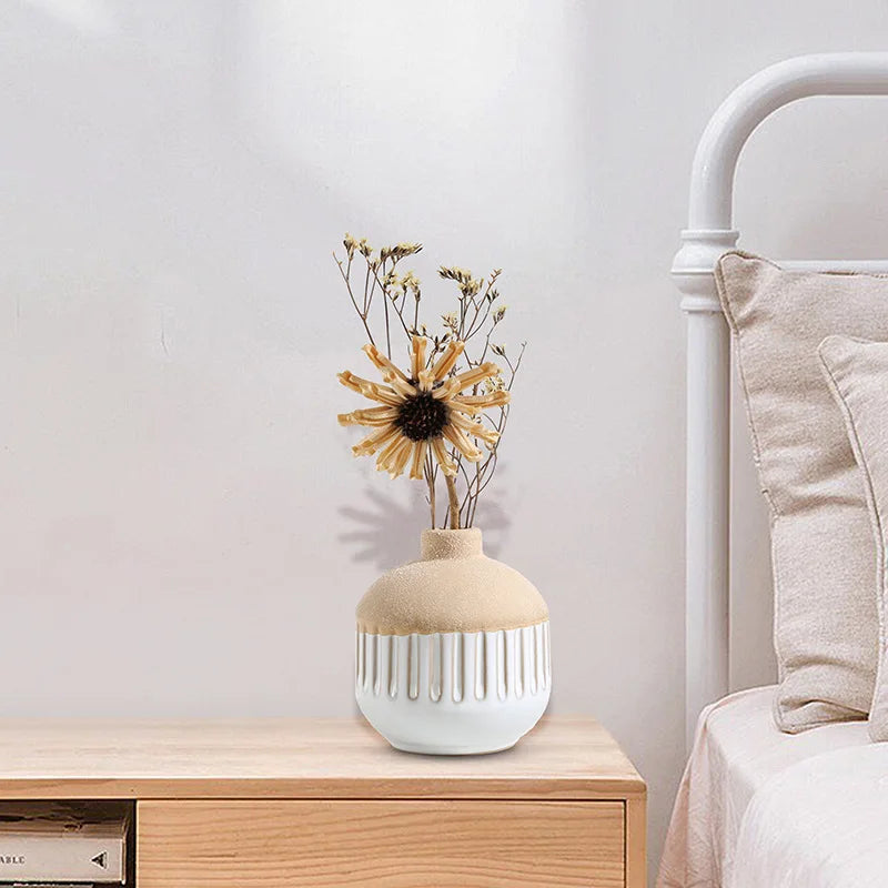 Petit vase en céramique, format mini pour bureau - Nesty (vue 4)
