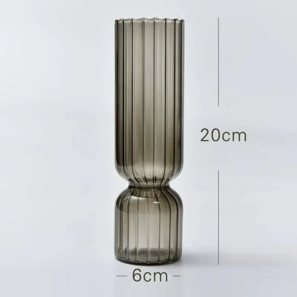 Vase en verre strié coloré, esprit scandinave (vue 6) - Nesty