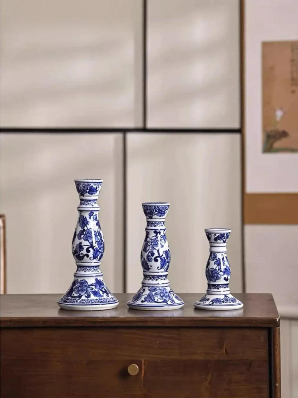 Bougeoir en porcelaine bleue et blanche, tradition de Jingdezhen (vue 5) - Nesty