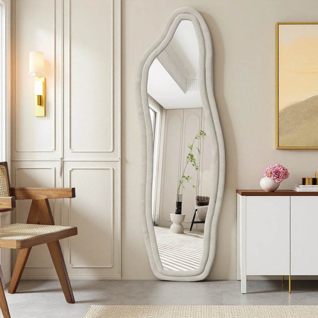 Miroir mural ondulé 140 x 45 cm — cadre en bois habillé de flanelle (vue 6) - Nesty