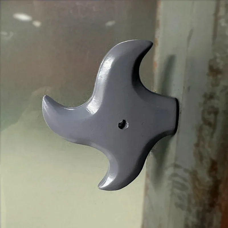 Magnet de frigo couteau en relief Nesty - Décoration ludique pour la cuisine (vue 9)