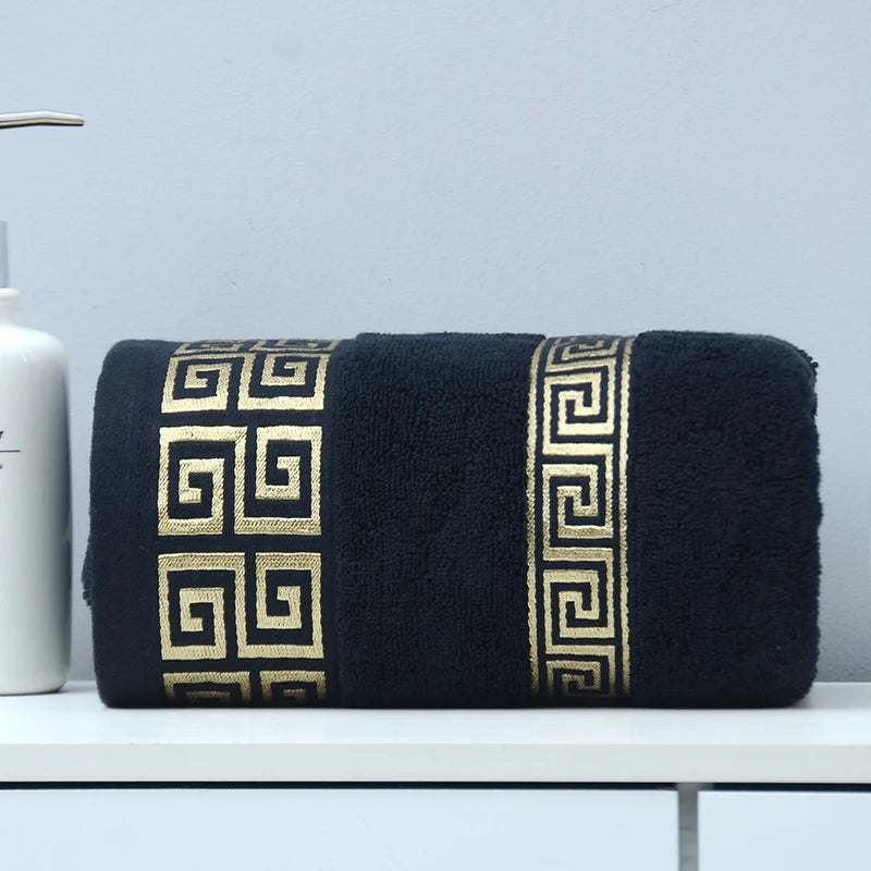 Serviette de bain en coton brodée — motif géométrique, grand format - Nesty (vue 12)