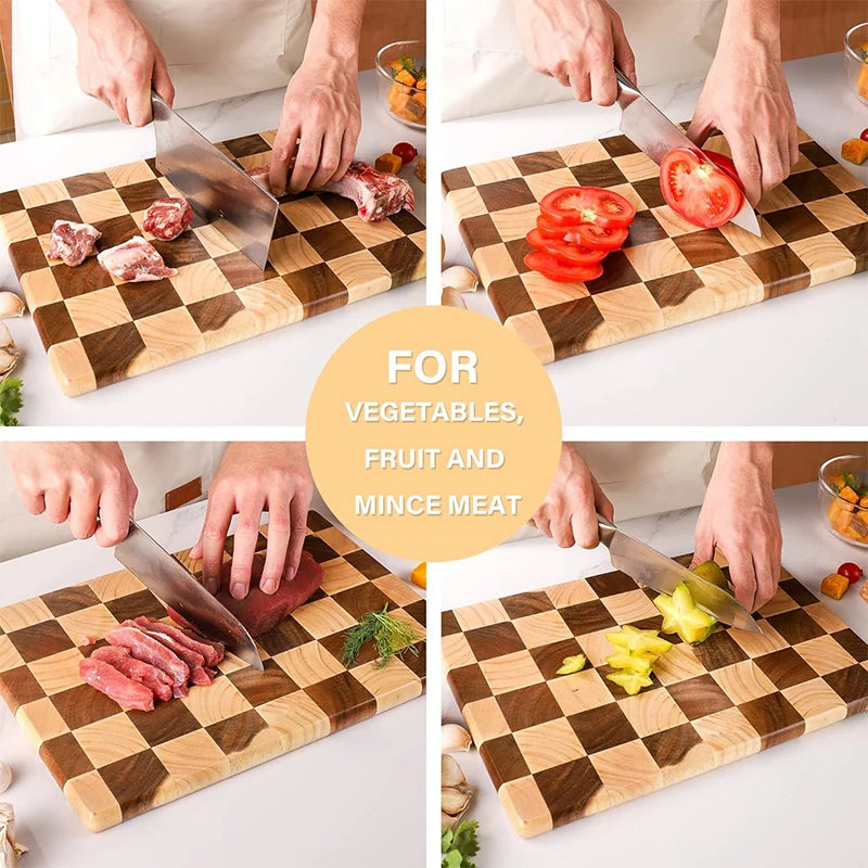 Planche à découper réversible en bois d'hévéa Nesty, quatre vignettes de découpe (viande, tomate, bœuf en lamelles, carambole) sur la planche à damier, texte for vegetables fruit and mince meat