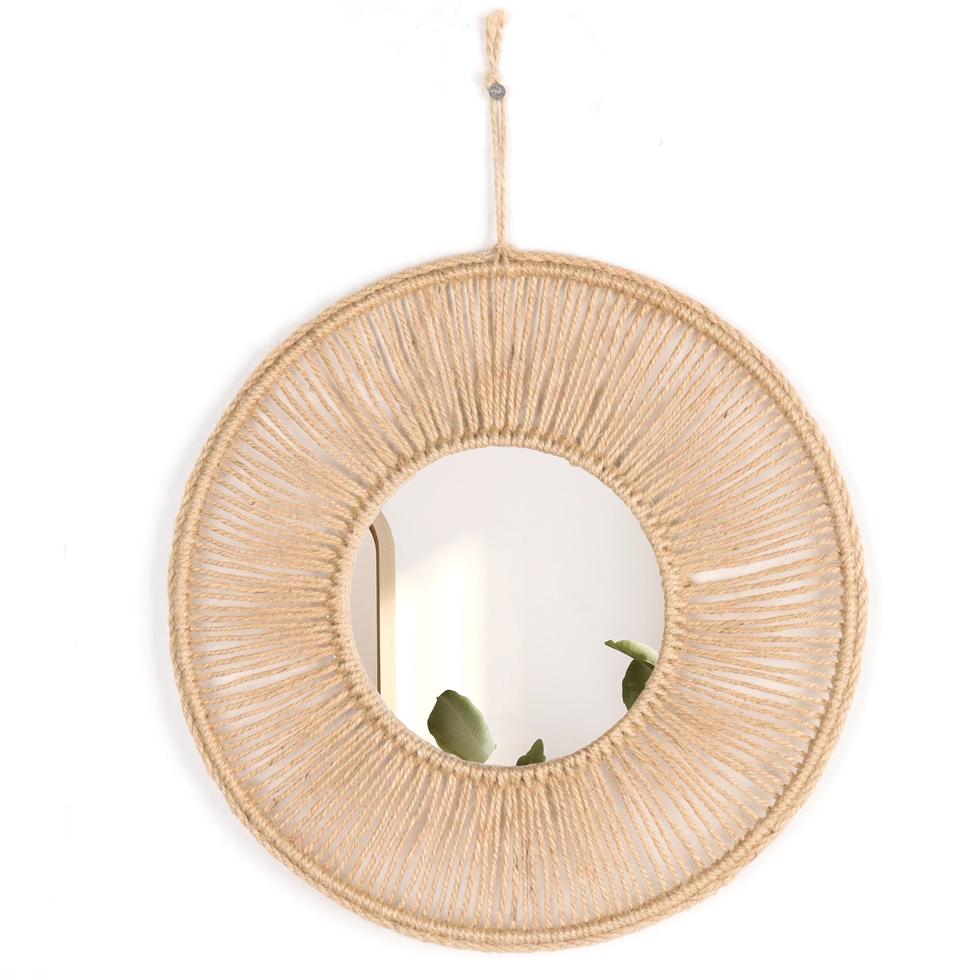 Miroir mural rond entièrement enroulé de corde de raphia naturel façon rayons de soleil, sur fond blanc - Nesty