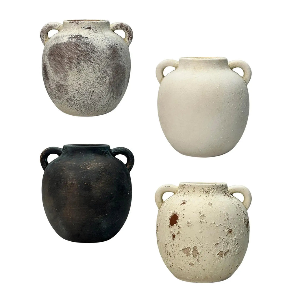 Vase rustique en céramique — esprit wabi-sabi - Nesty - Quatre coloris (gris brossé, écru mat, noir patiné, écru grêlé) vus de face sur fond blanc