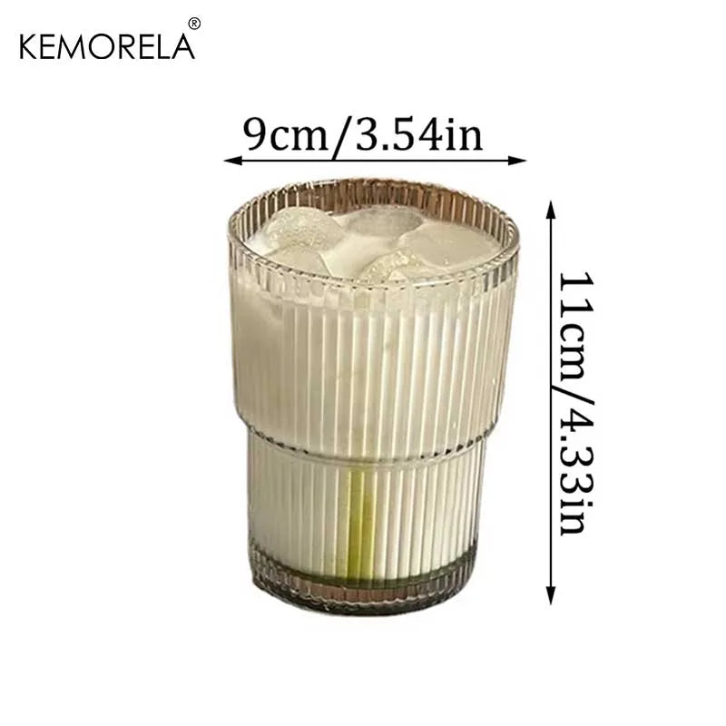Verre à rayures en verre transparent 380 ml, avec couvercle et paille (vue 6) - Nesty