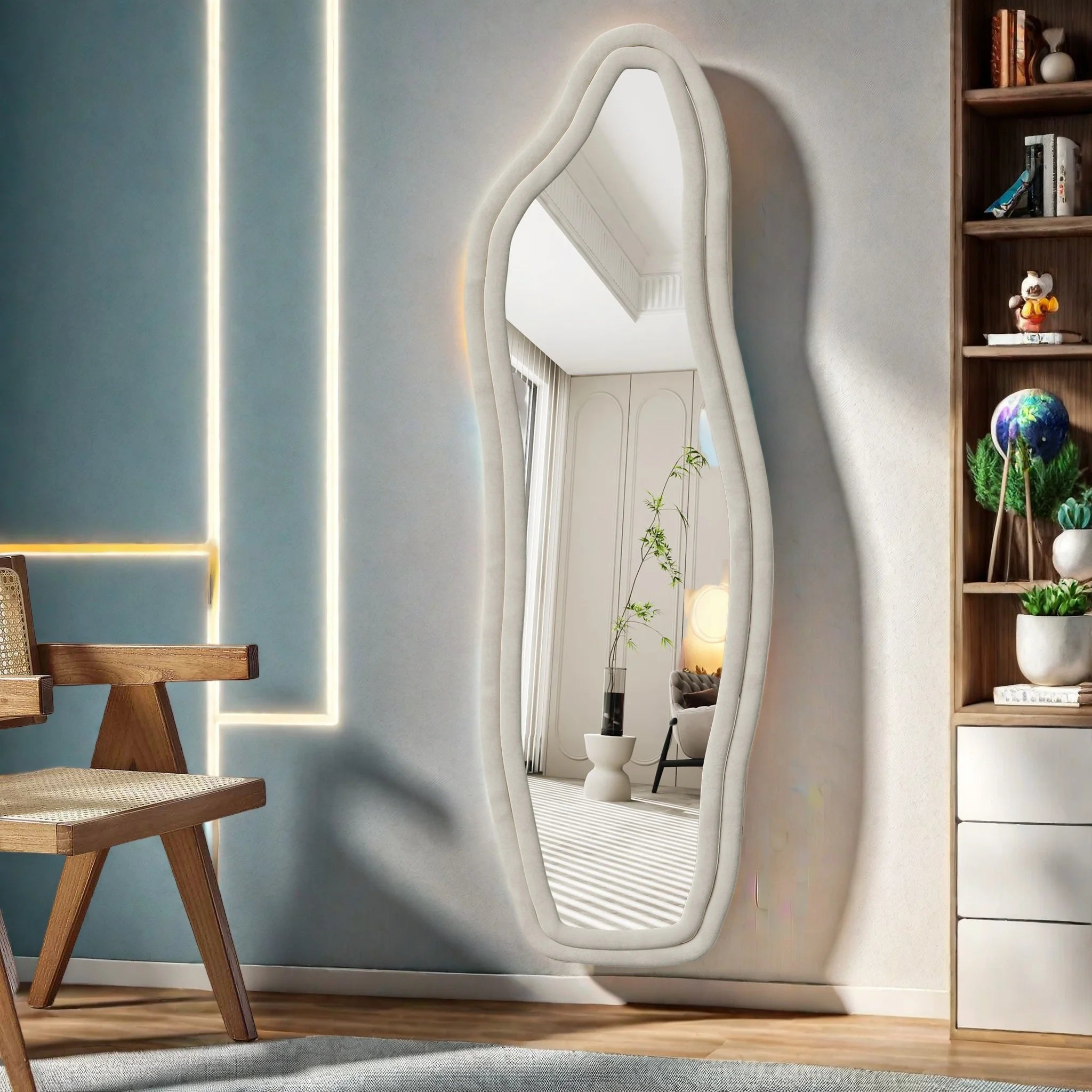 Miroir mural ondulé 140 x 45 cm — cadre en bois habillé de flanelle (vue 5) - Nesty