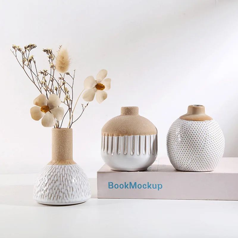 Petit vase en céramique, format mini pour bureau - Nesty (vue 1)