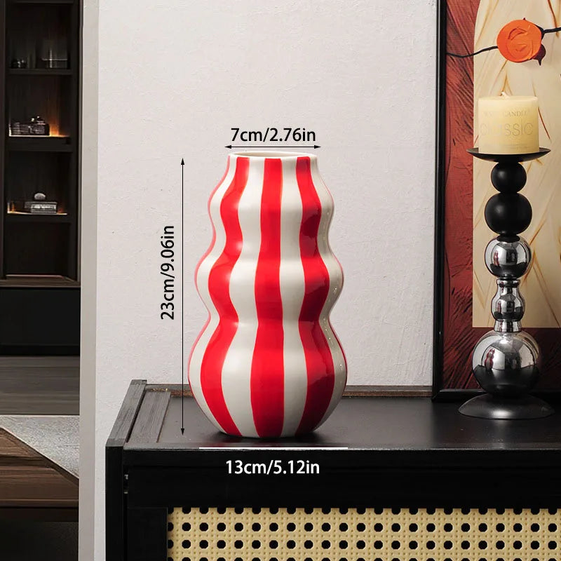 Vase en porcelaine rayé, style rétro américain - Nesty (vue 9)
