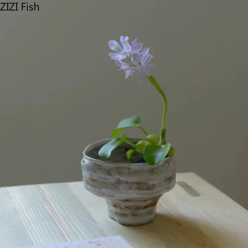 Vase en céramique style wabi-sabi pour composition ikebana - Nesty (vue 1)