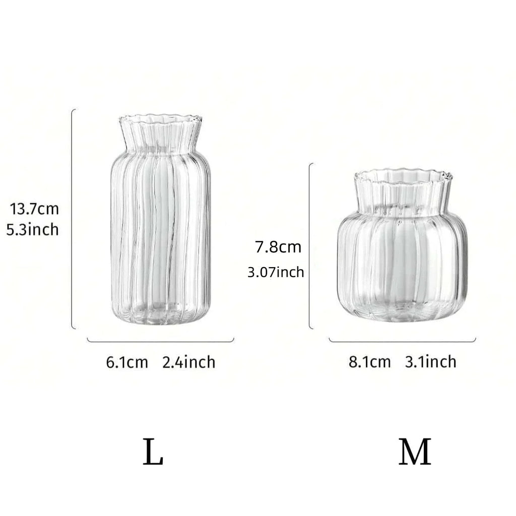 Vase en verre transparent strié, mini format rétro (vue 6) - Nesty