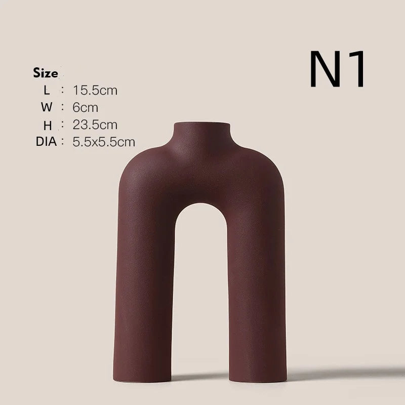 Vase en céramique au design sculptural — style moderne épuré (vue 9) - Nesty