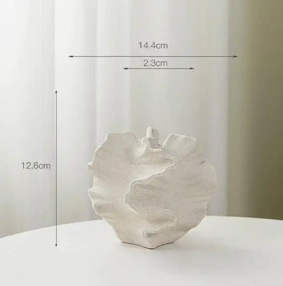 Vase en céramique à motifs ondulés — forme pétale (vue 7) - Nesty