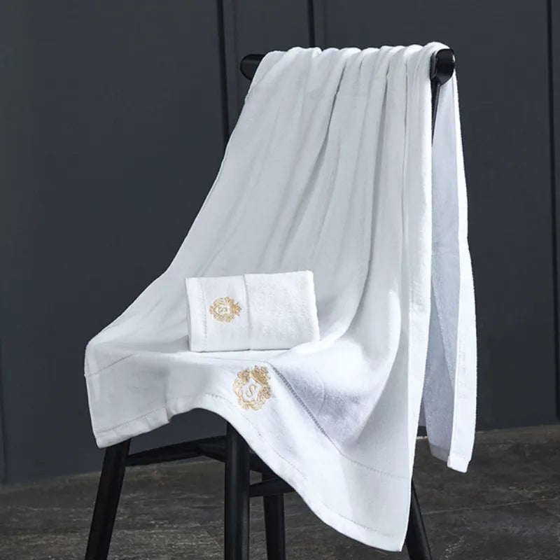 Serviette de bain en coton brodée — motif géométrique, grand format - Nesty (vue 14)