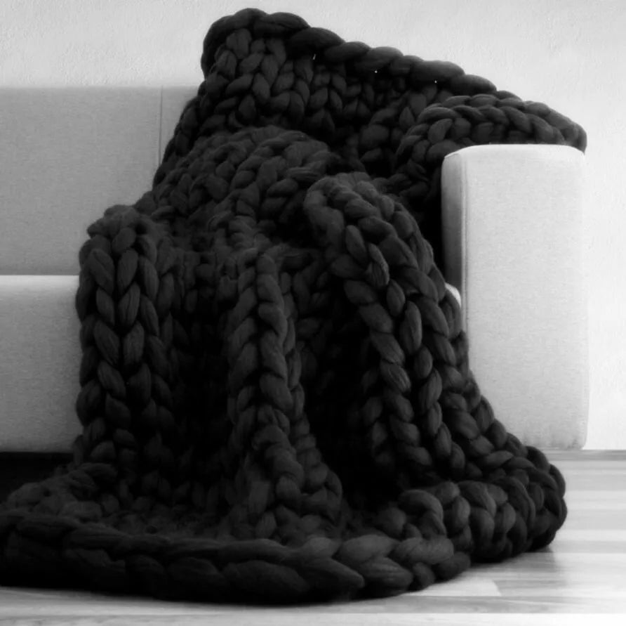 Plaid épais tricoté main Nesty - Grosses mailles, laine chenille (vue 19)
