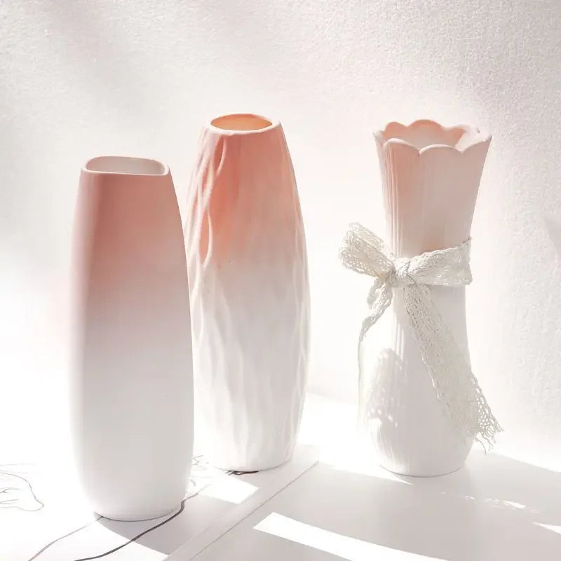 Vase en céramique rose, forme bouteille épurée - Nesty (vue 2)