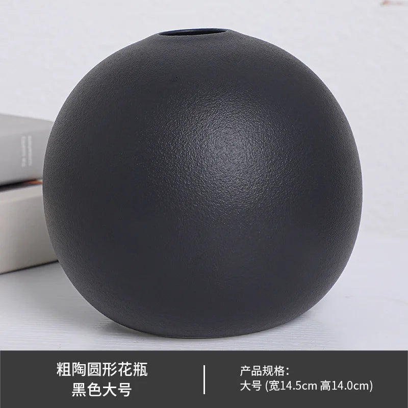 Vase céramique boule bicolore noir et blanc (vue 11) - Nesty
