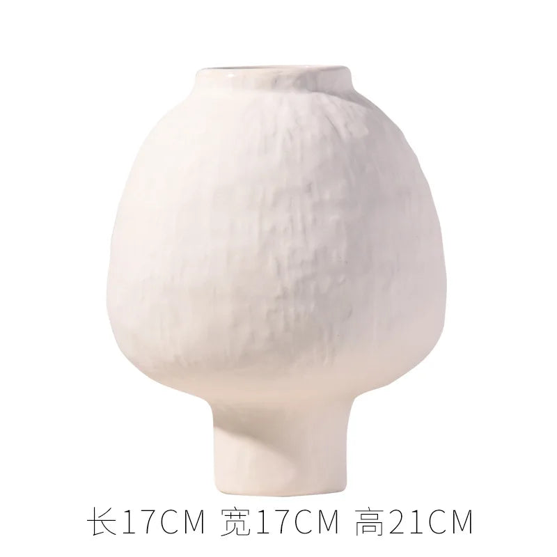 Vase en poterie fait main Nesty - Grain brut, esprit artisanal