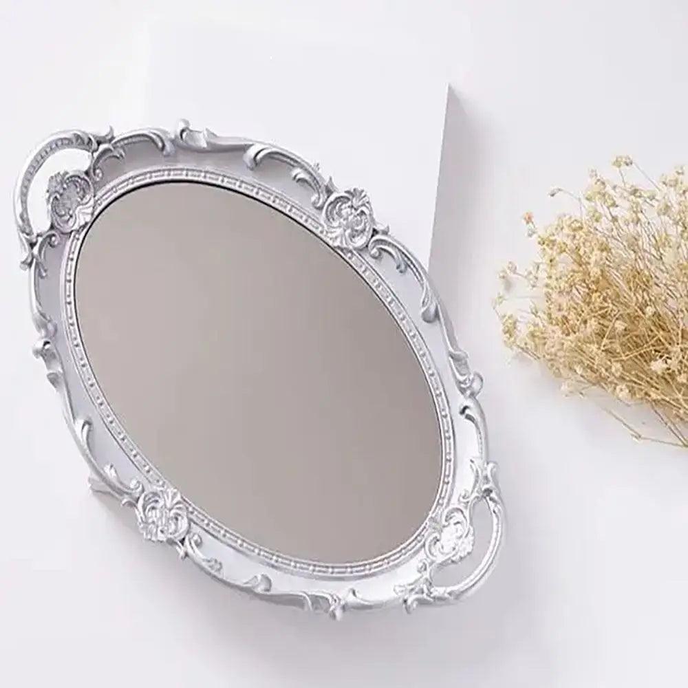 Plateau miroir ovale French vintage Nesty - Modèle argenté avec fleurs séchées de gypsophile
