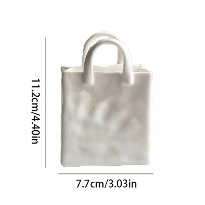 Mini vase blanc forme sac à main, fleurs séchées (vue 7) - Nesty