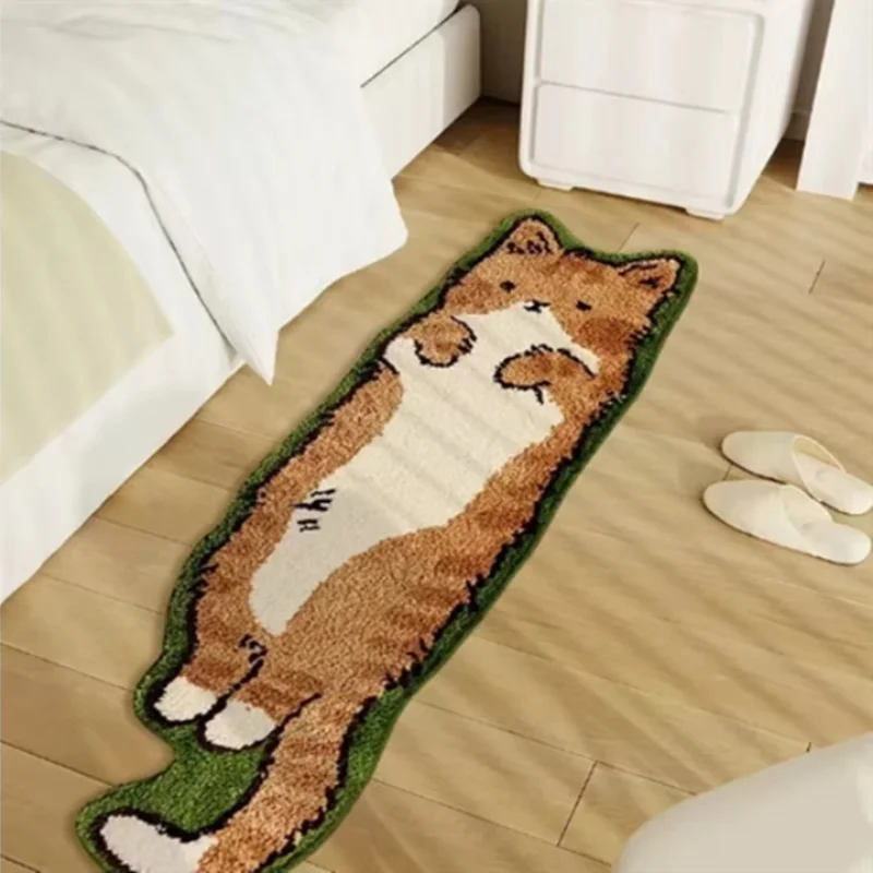 Tapis de chevet long illustré chat Nesty - Pour chambre d'enfant, coloris marron et blanc au pied du lit