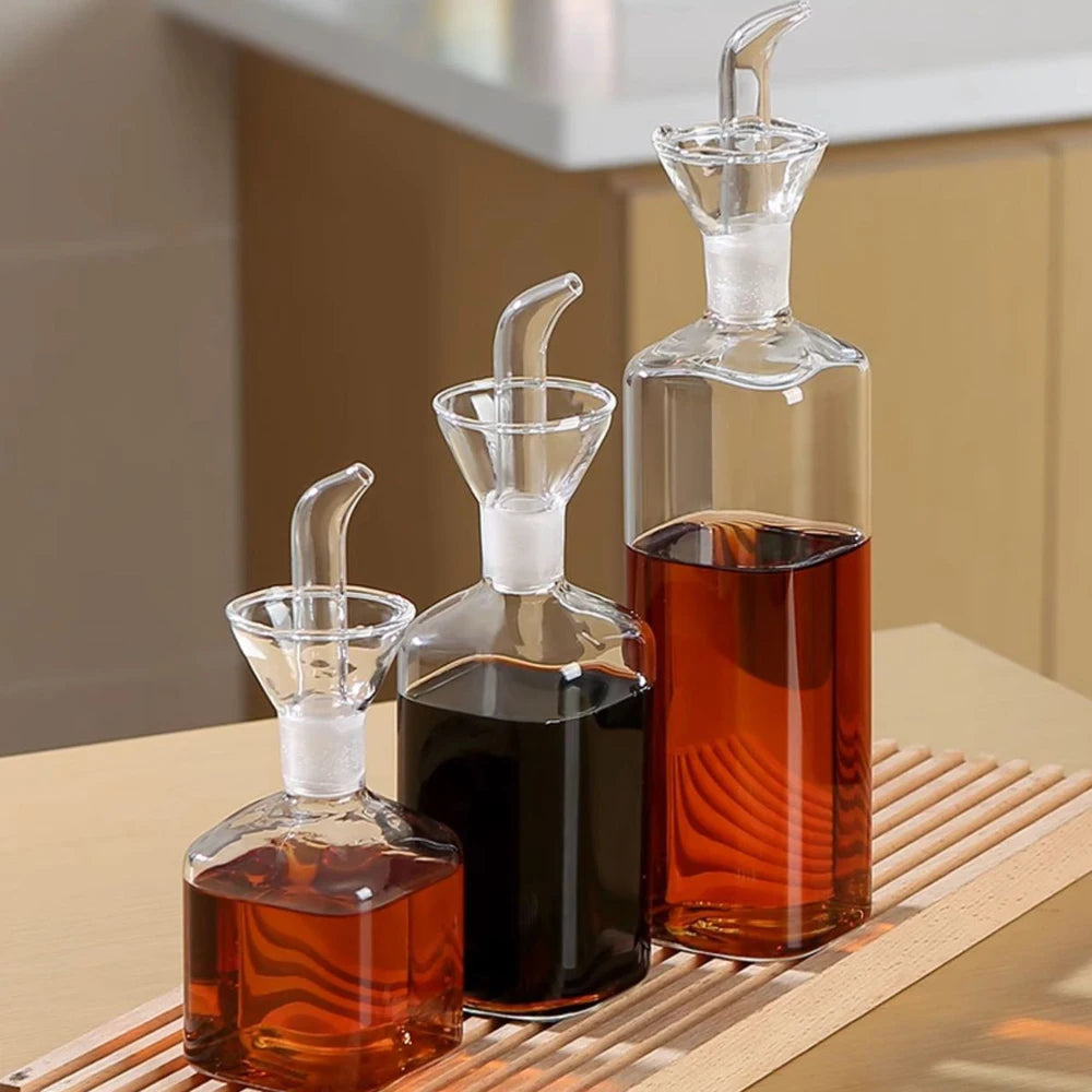 Burette à huile d'olive en verre borosilicate, anti-goutte Nesty (vue 6)
