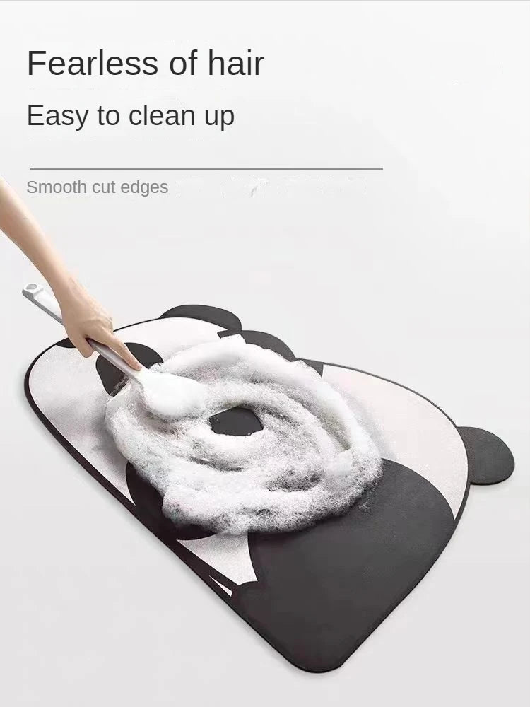 Tapis de cuisine long imitation tissée — antidérapant - Nesty, tapis en forme de panda, démonstration de nettoyage facile avec de la mousse