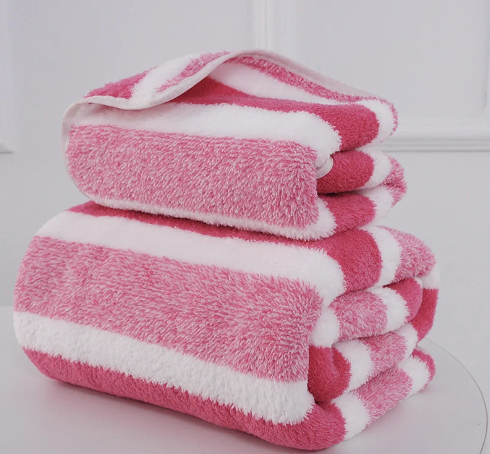 Serviette de bain douce en coton polyester — format compact - Nesty (vue 8)