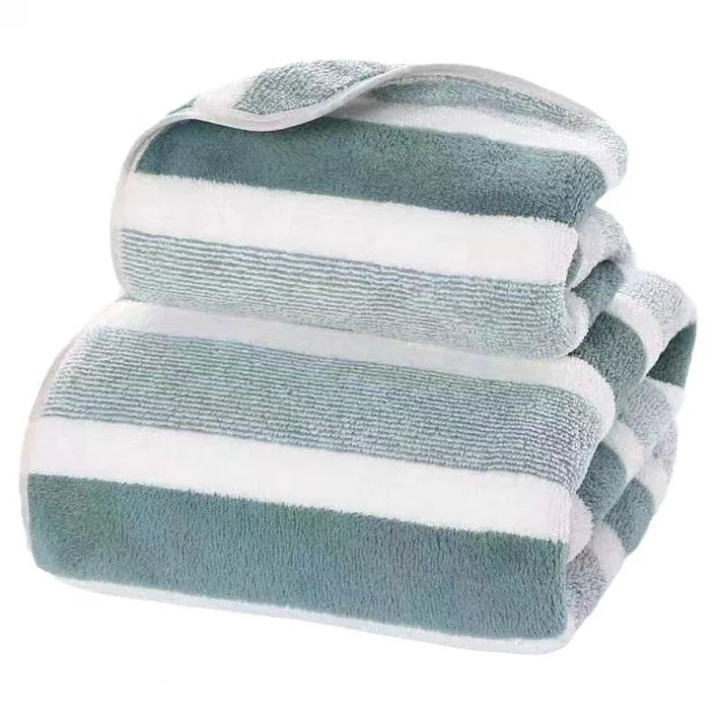 Serviette de bain épaisse en corail polaire — larges rayures, 3 coloris - Nesty (vue 5)