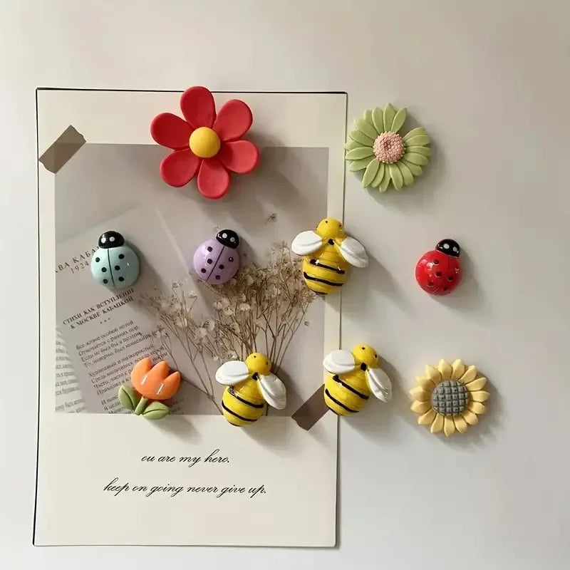 Lot de 10 magnets frigo motif plante Nesty - Assortiment sur un mur avec carte inspirante