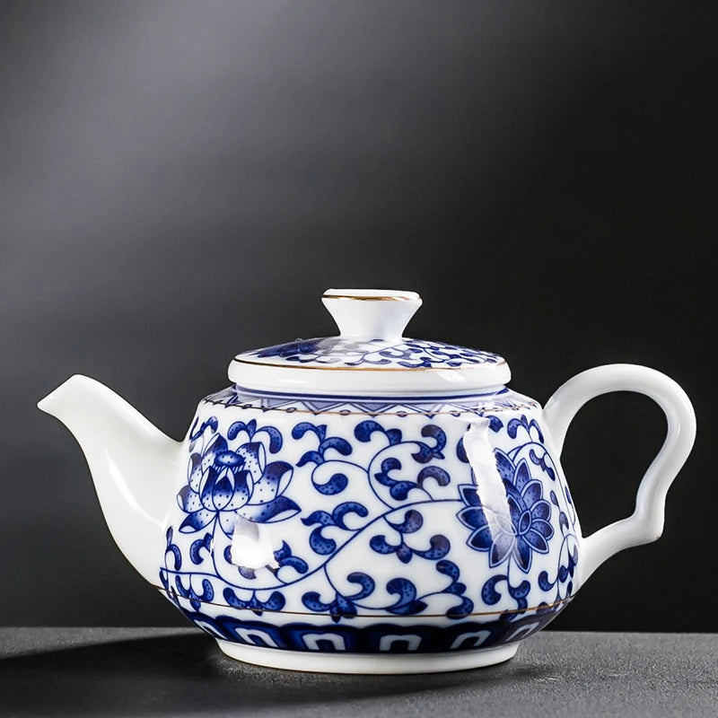 Théière artisanale en porcelaine bleu et blanc, 200 ml - Nesty (vue 7)