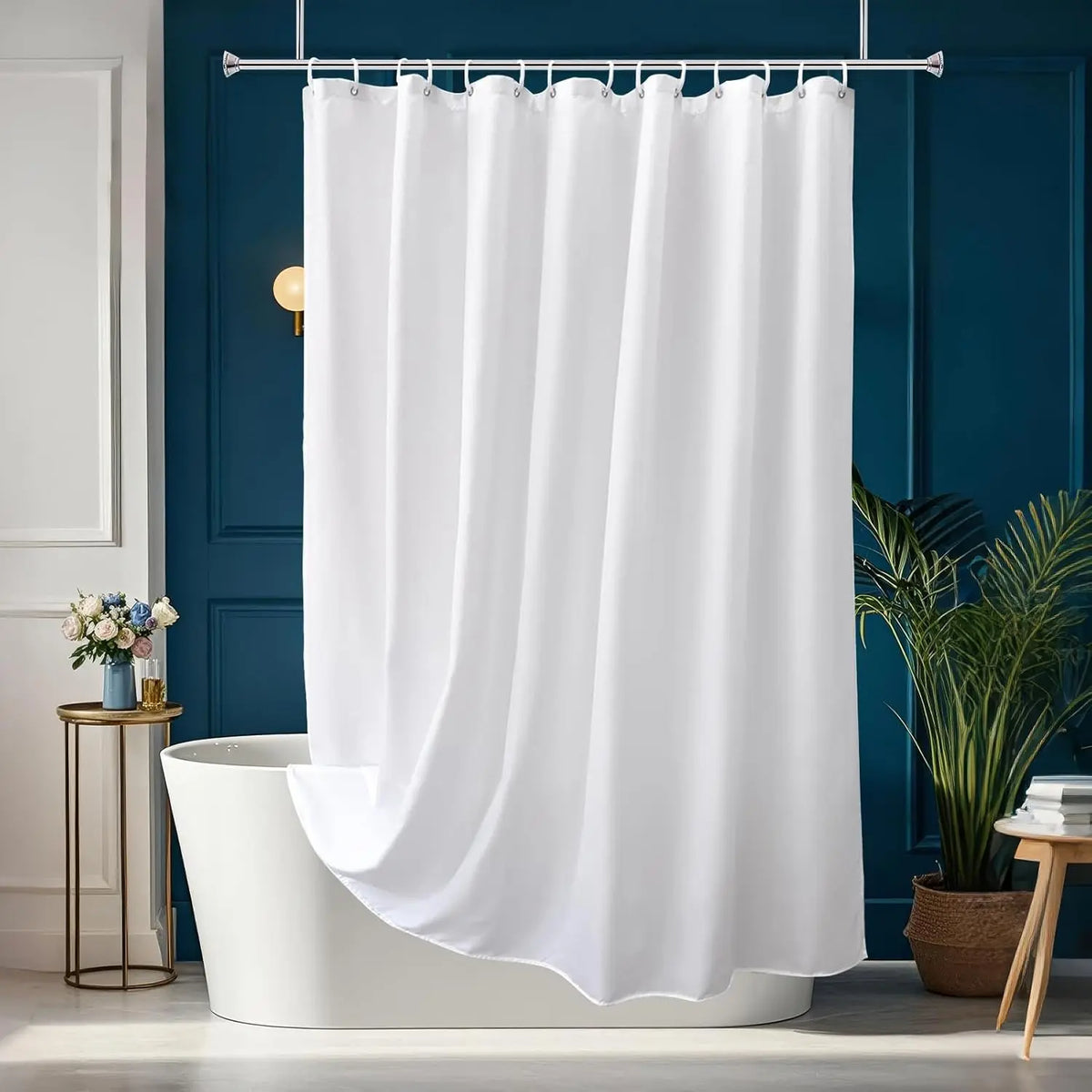 Rideau de douche blanc en polyester doux, ourlet lesté et renforcé - Nesty (vue 1)