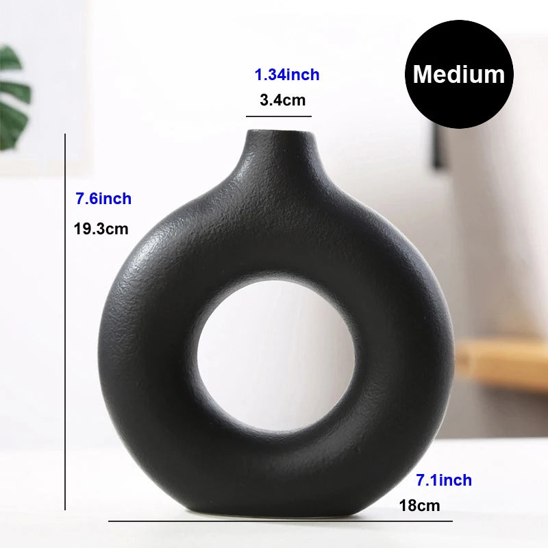 Vase céramique anneau, forme donut nordique - Nesty (vue 7)