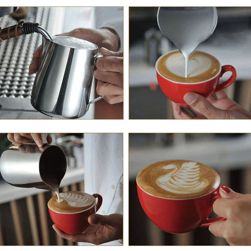 Pichet à lait en inox pour mousse et latte art Nesty, montage de quatre photos, barista versant du lait dans des tasses rouges en motifs cœur et cygne