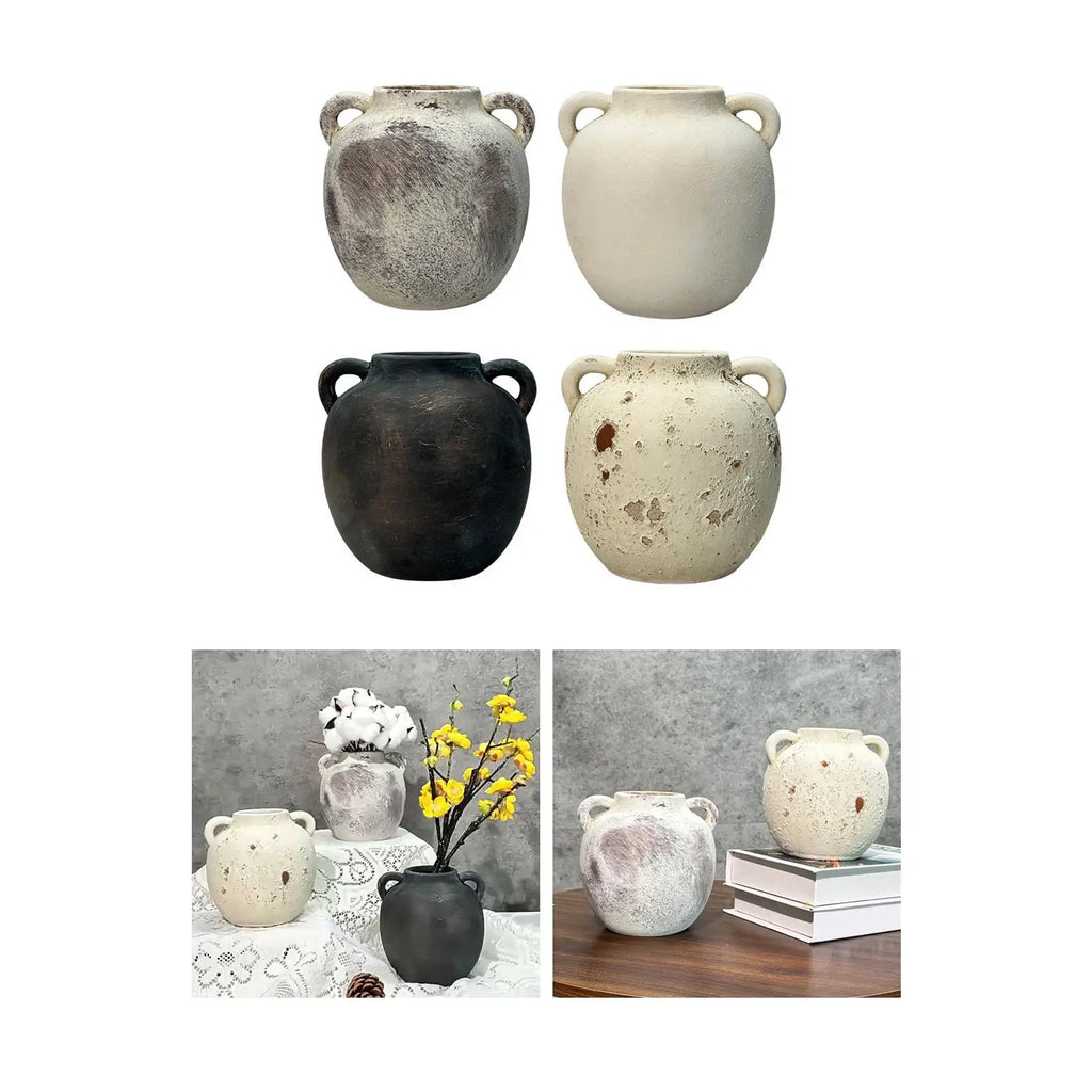Vase rustique en céramique — esprit wabi-sabi - Nesty - Quatre coloris présentés avec deux mises en scène, coton et rameaux fleuris jaunes sur nappe en dentelle, et sur table basse en bois avec livres